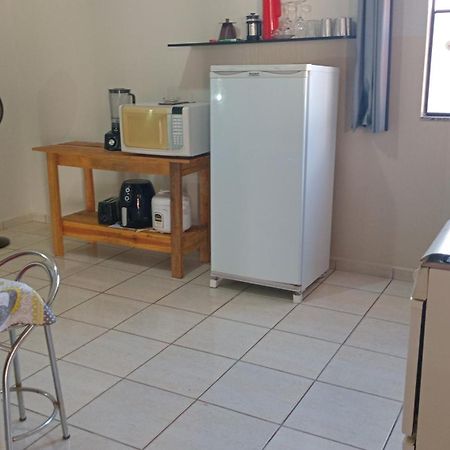 Kitnet Marilia 2 Villa Bagian luar foto